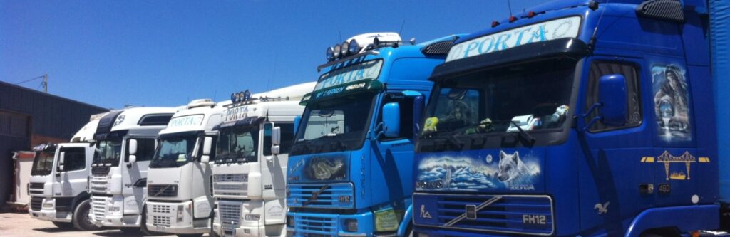 Flota de camiones Transporta Villar